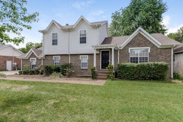 3216 Country Lawn Dr Nashville, TN 37013